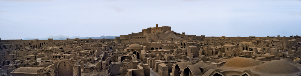 La ciudadela de Arg-é Bam: la mayor estructura de adobe del mundo, que se remonta al 500 a. C.