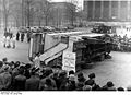 Bundesarchiv Bild 121-0230, Berlin, Tag der deutschen Polizei, Vorführungen.jpg