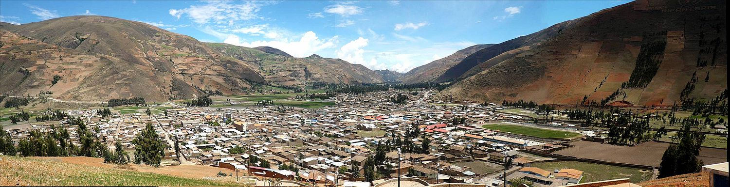 Panorámica de Pampas, vista desde el mirador de esta ciudad.