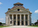 France arc et senas saline royal main building 1.jpg