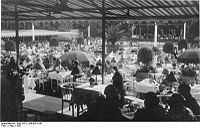 Bundesarchiv Bild 183-J1209-0501-001, Berlin, Krollgarten.jpg