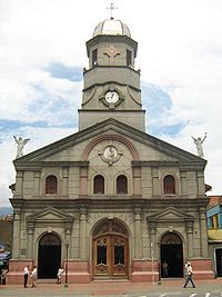Iglesia Nuestra Señora del Rosario-Itagui.JPG