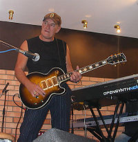 Jan Akkerman 2005.jpg