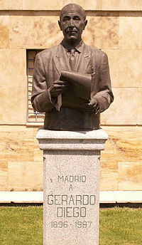 Monumento a Gerardo Diego.jpg