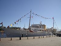 Norwegian Royal Yacht Norge in Stockholm september 2005.jpg