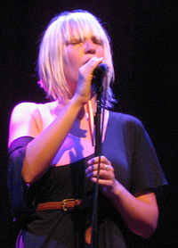 Sia Furler in concert (cropped).jpg
