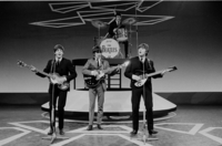 The Beatles con Jimmy Nicol en la batería (Países Bajos).