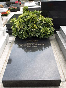 Grave Monument of Ghislaine Marie Françoise Dommanget.JPG