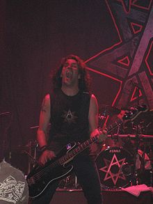 Anthrax-Frank Bello.jpg