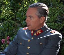 Óscar Izurieta