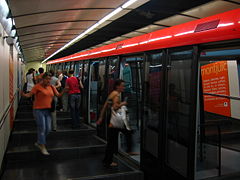 Barcelona Metro - Parc de Montjuic.jpg