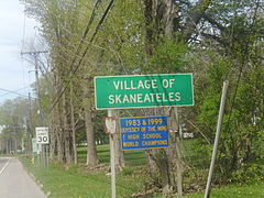Village of Skaneatles sign on NY 41N.jpg