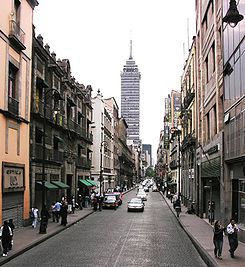 Avenida Madero Mexico Centro Historico.jpg