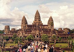 Angkor Wat W-Seite.jpg