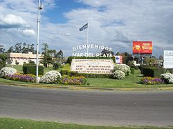 Autovia 2 and Constitucion avenue roundabout at Mar del Plata.JPG