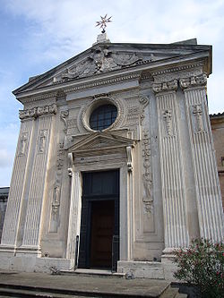 Aventino s Maria del Priorato facciata 1050375.JPG