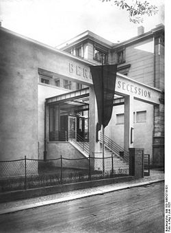 Bundesarchiv Bild 183-1986-0718-501, Gebäude der Berliner Sezession.jpg