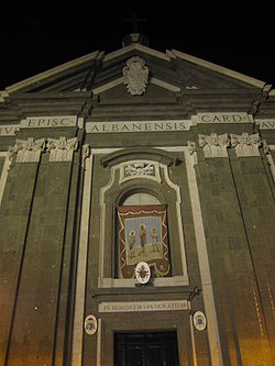 Fachada de la Catedral de San Pancracio.