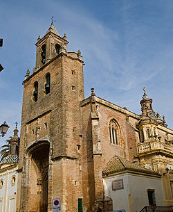 Iglesia de Santiago (Utrera) 001.jpg