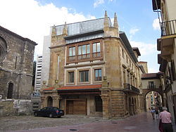 Museo Arqueológico de Asturias. Oviedo.jpg