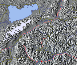 Mapa de relieve de la región: Lhasa es el círculo rojo de la parte inferior central