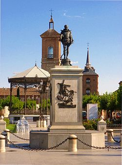 Plaza de Cervantes, Alcalá de Henares, España (10).JPG