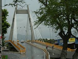 Puente Carlos Ramírez Paris, uno de los mas modernos de la ciudad.