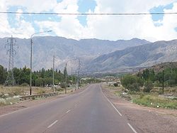 Ruta Provincial 82 en Blanco Encalada, Mendoza.JPG
