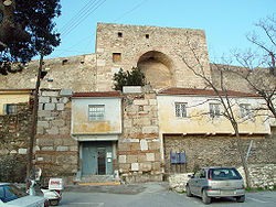 THES-Heptapyrgion entrance.jpg