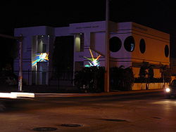 Wynwood Art District Miami Steinbaum gallery at night.jpg