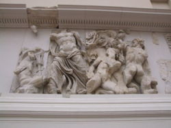 Zeus contra Poryphion, Pergamonmuseum Berlin