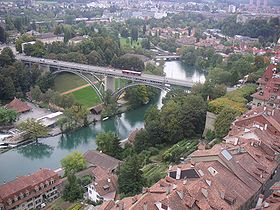 Aare river in Bern.jpg