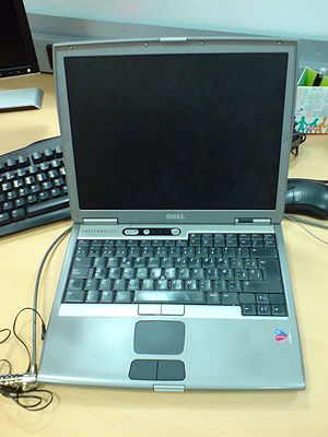 Dell Latitude D600 DSC00010.JPG