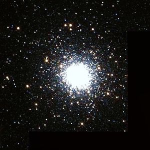 NGC 1049 Hubble WikiSky.jpg