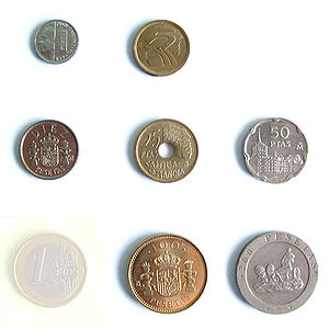 Monedas de peseta en los modelos finales.