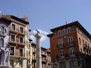 Plaza del torico Teruel.jpg