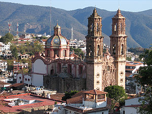 Taxco Santa Prisca.jpg
