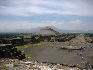 Teotihuacan 001.jpg