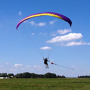 Paraglider towed launch.jpg