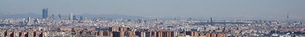 Lista de las estructuras más altas en España(Tres construcciones más altas : Torre Caja Madrid 250m Torre de Cristal 249m, Torre Sacyr Vallehermoso 239m)