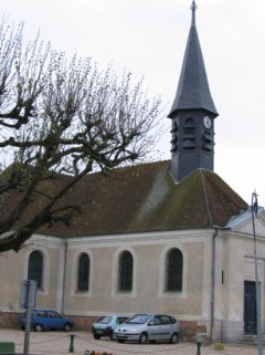 Eglise de Perigny-sur-Yerres.jpg